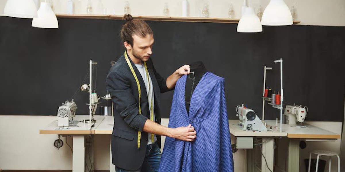 Bachelor in Fashion Design Course: A Complete Guide for Aspiring Designers?