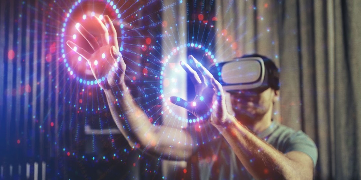 Entertainment 2025: Streaming Shifts & AI Creations