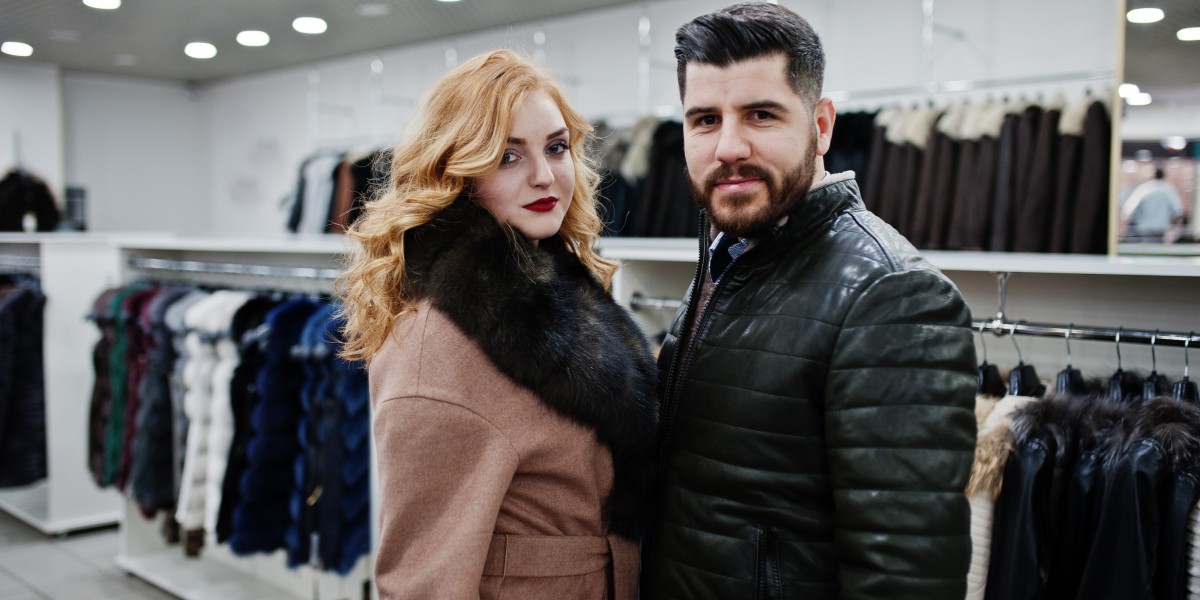 How to Choose the Best Leather Shop Online for Timeless Style