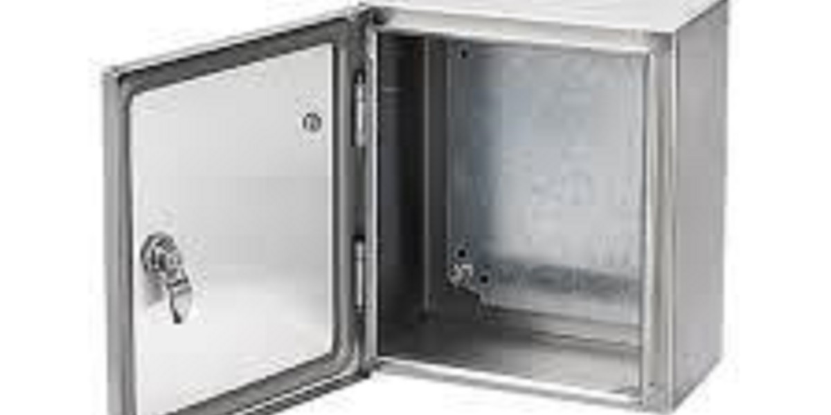 Discover How Nante Uses the Weatherproof db box to Protect Outdoor Power Systems