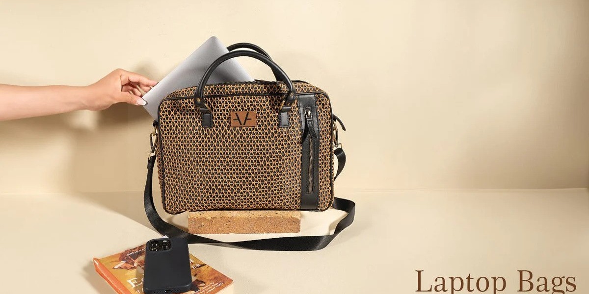10 Best Laptop Bags for Professionals, Students, and Frequent Travelers
