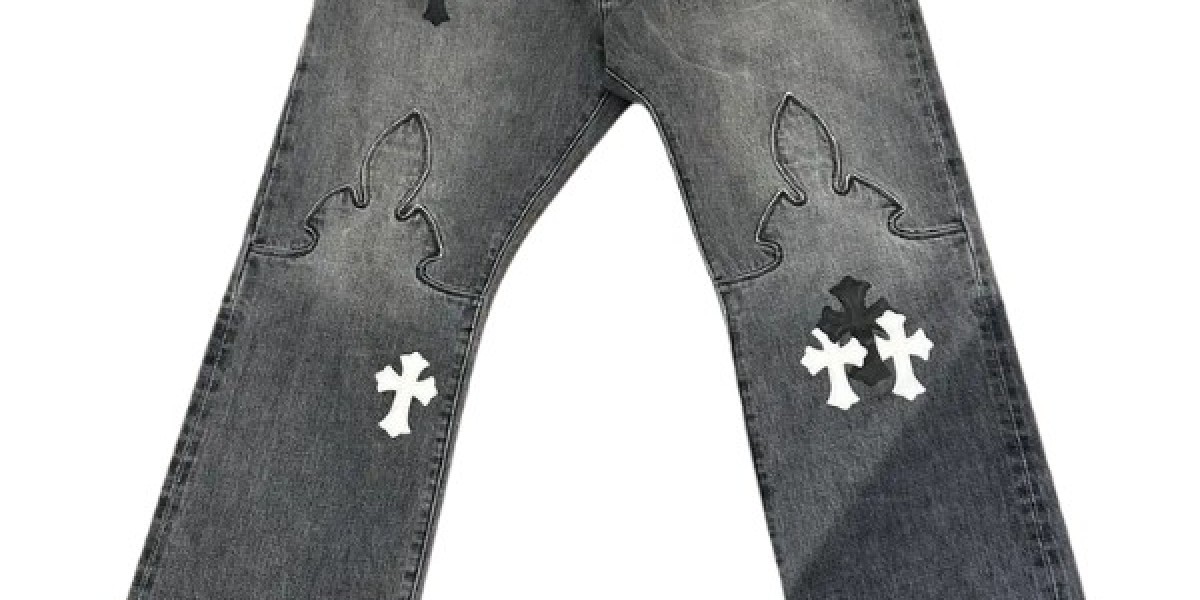 Guide to putting embroidery on Chrome Hearts jeans
