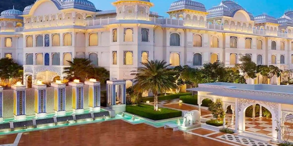 Dreaming of a Royal Affair: Wedding at The Leela Palace Jaipur