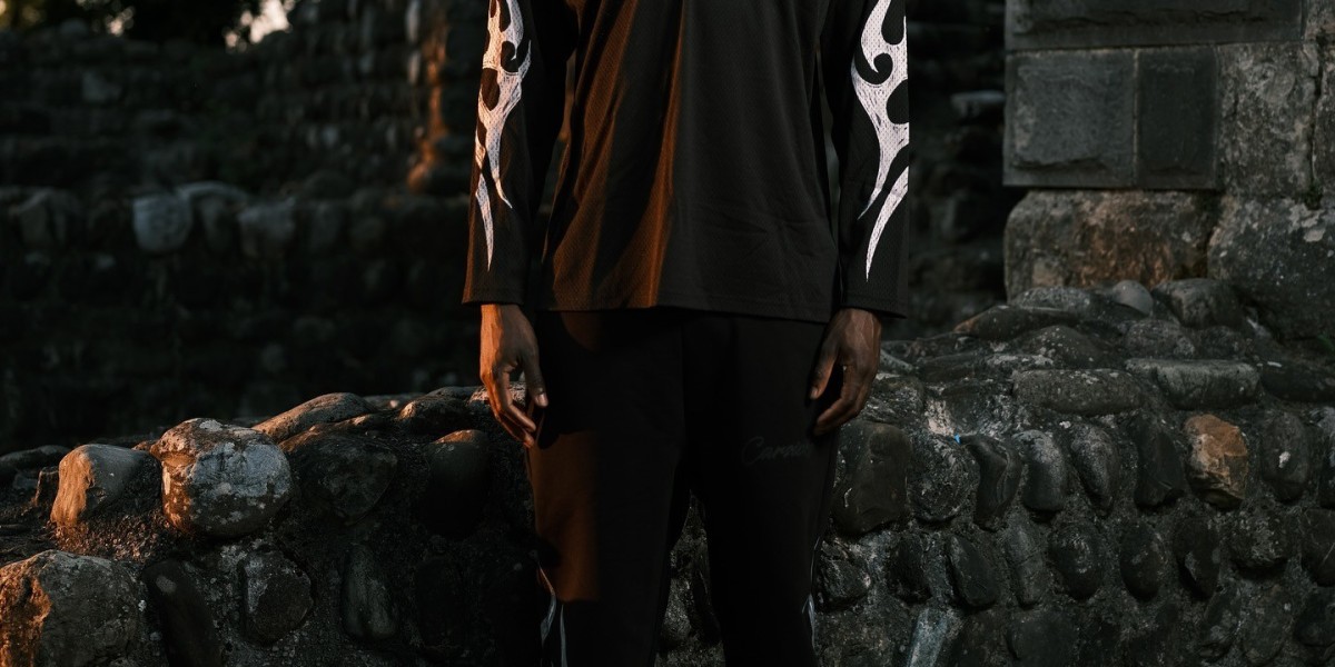 Carsicko Tracksuit mood balancing chill and sharp