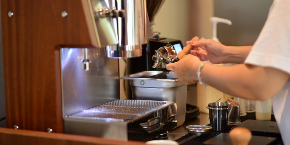 Coffee Machine Repairs – Complete Guide to Fixing and Maintaining Your Coffee Maker