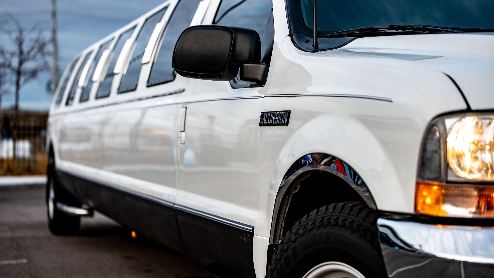 Limousine Service Vancouver, Richmond, White Rock, Burnaby, Coquitlam and Surrey/Delta Area