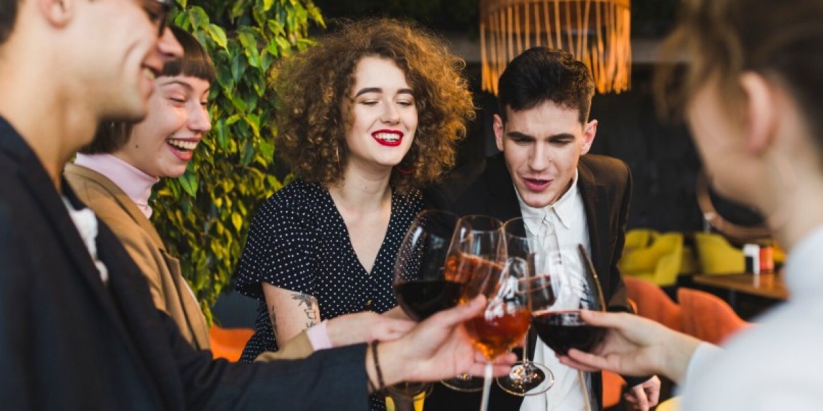 The Growing Popularity of Mocktail Bartender Service at Events