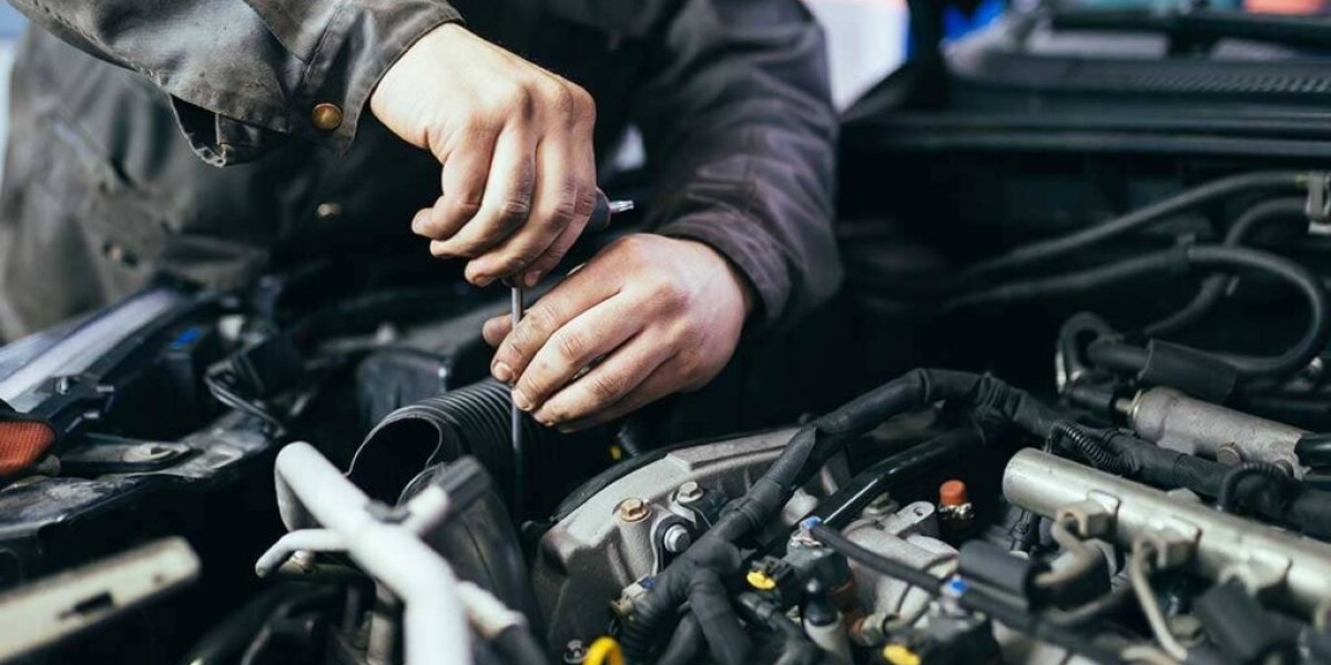 AlMadinagarage: Your Reliable Car Repair Garage in Dubai